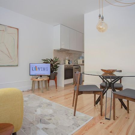 Liiiving In Porto - Clerigos Terrace Apartment Bagian luar foto