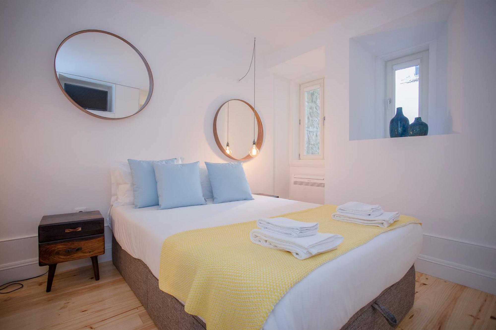 Liiiving In Porto - Clerigos Terrace Apartment Bagian luar foto