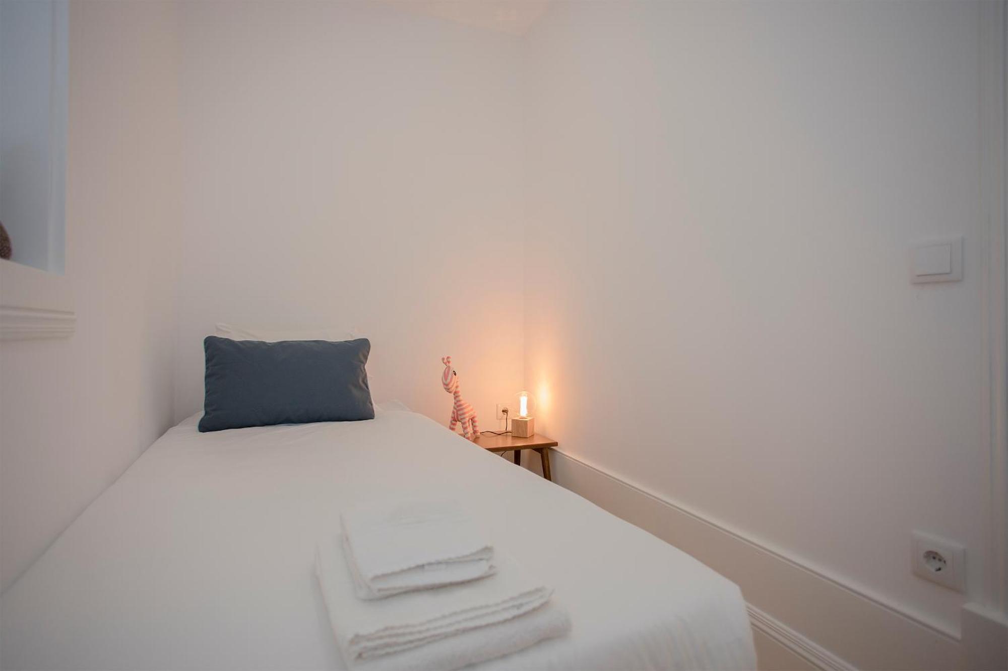 Liiiving In Porto - Clerigos Terrace Apartment Bagian luar foto